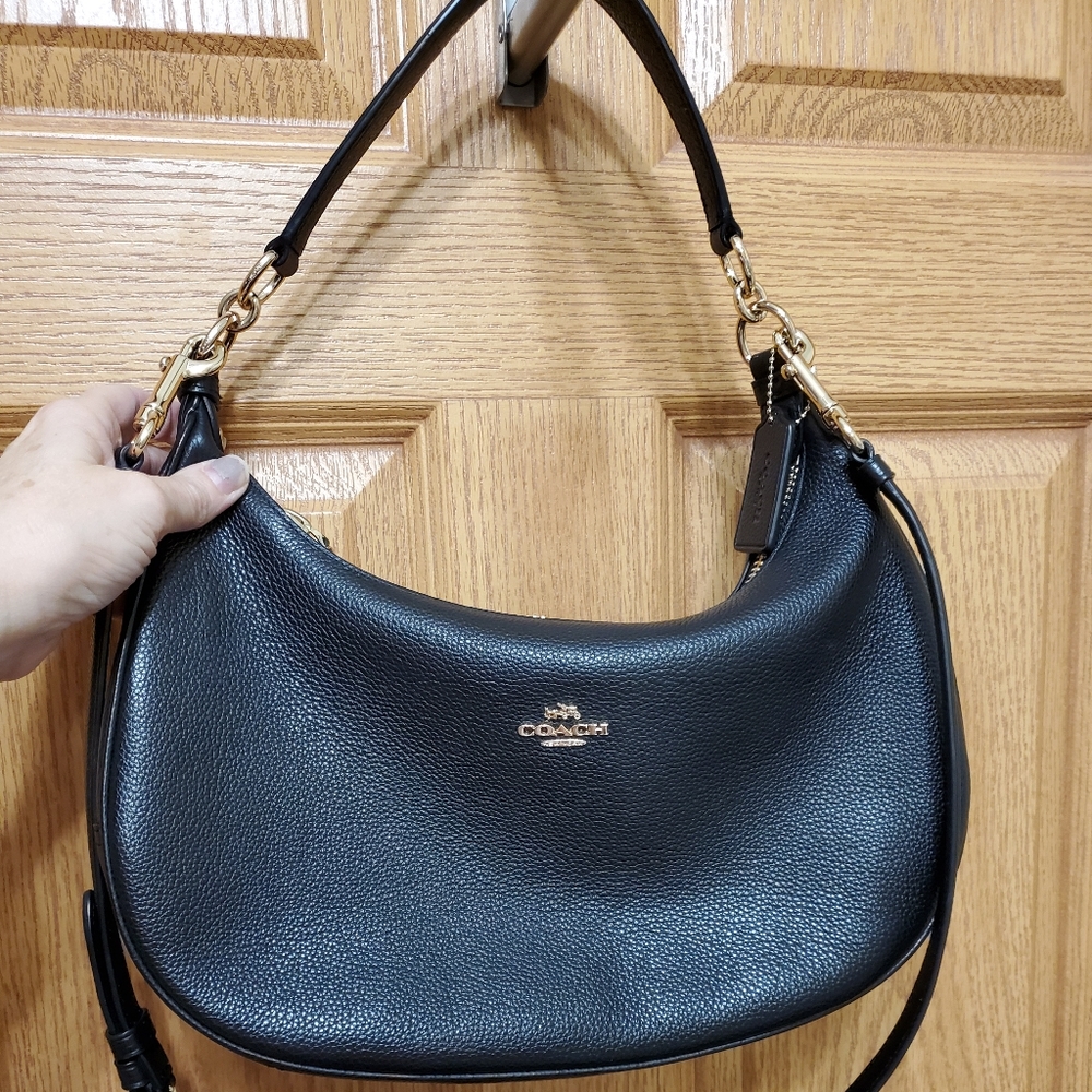 Like new purse